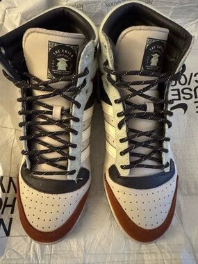 adidas Top Ten Hi
Star Wars The Mandalorian The Child